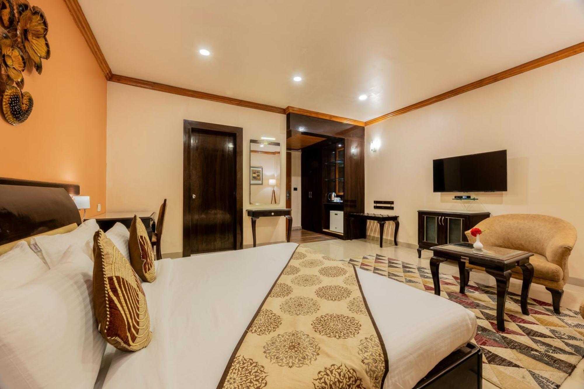 Pink Pearl Hotel Джайпур Екстериор снимка