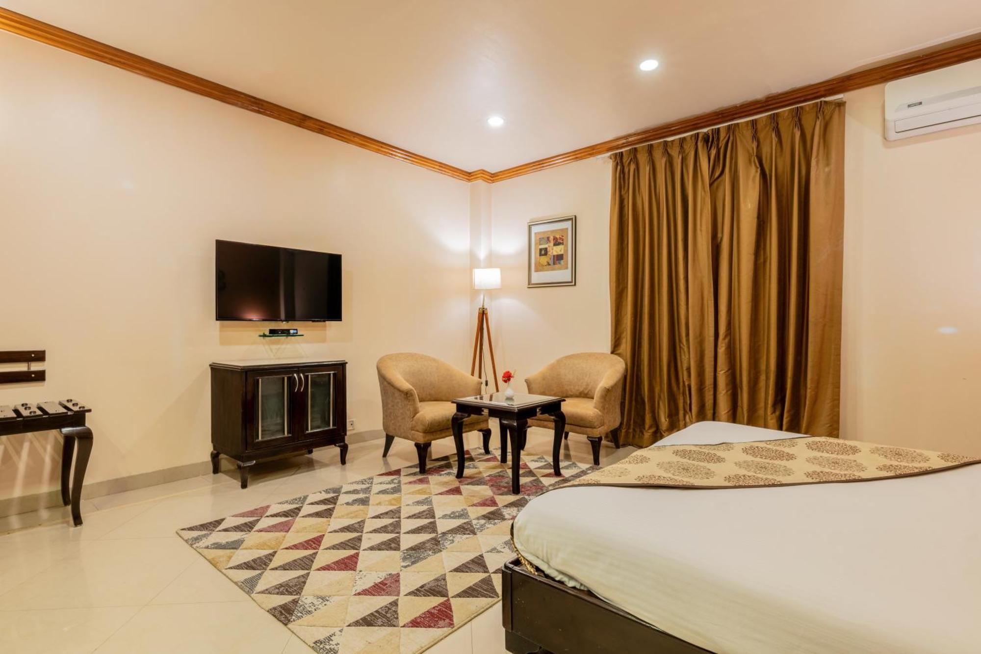 Pink Pearl Hotel Джайпур Екстериор снимка