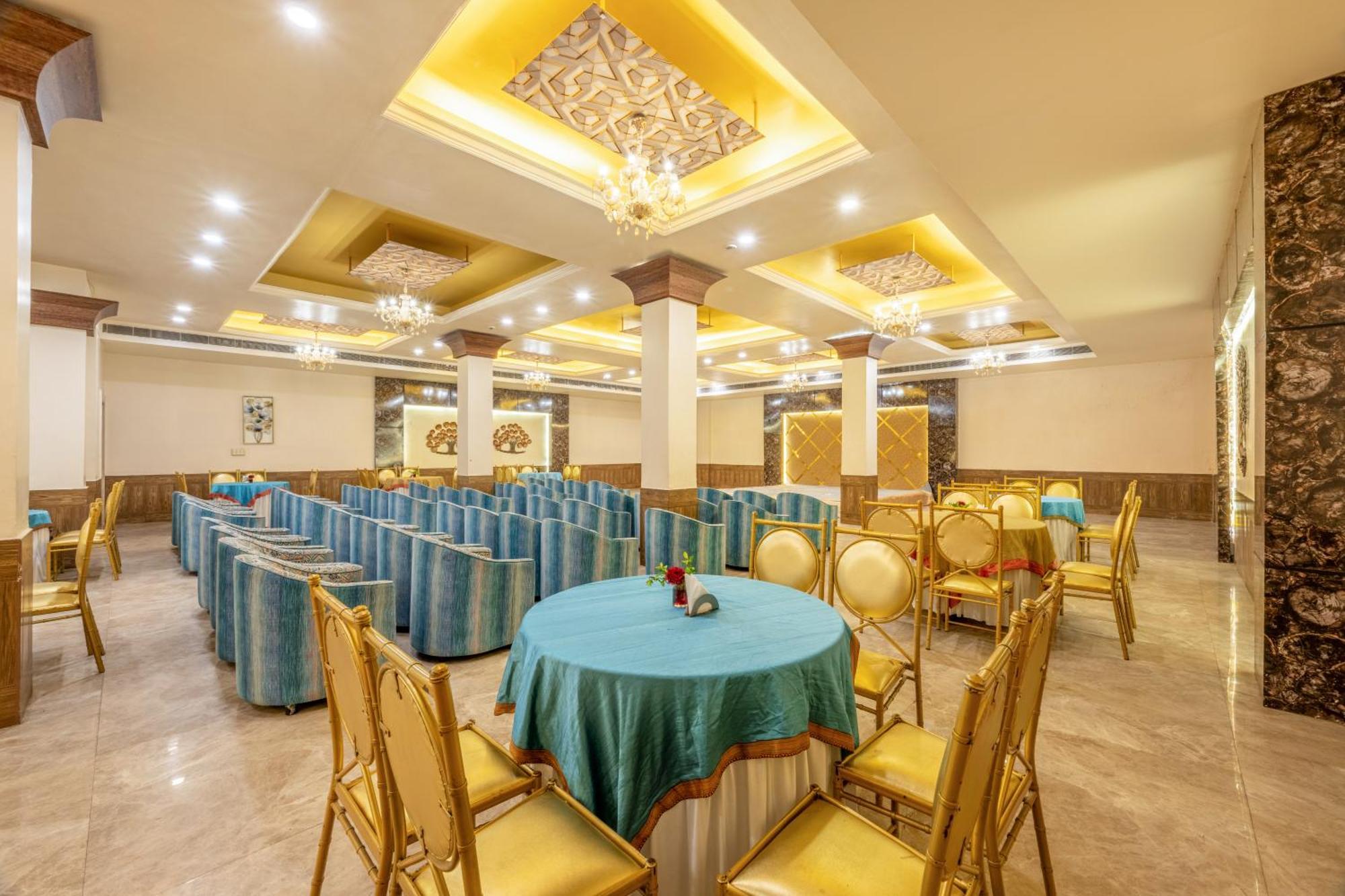Pink Pearl Hotel Джайпур Екстериор снимка
